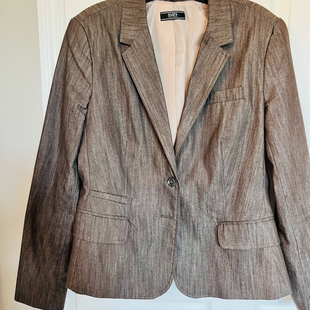 Suzy Shier Taupe Women's Blazer